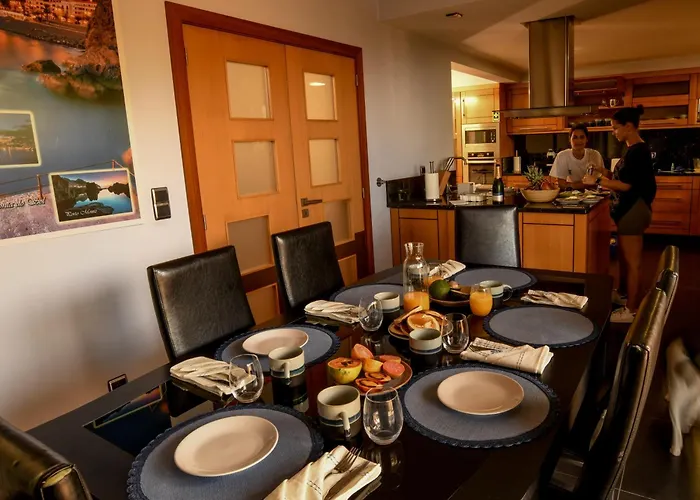 Bairos House - Coastal Escape